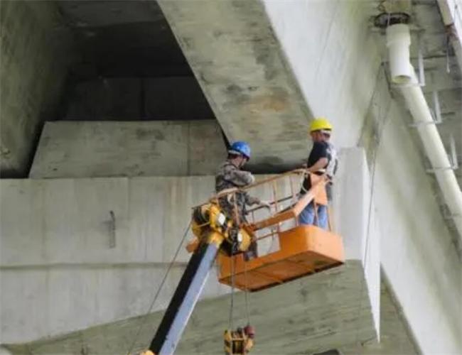 西藏桥梁建设排水系统